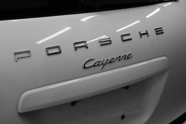 Used 2013 Porsche Cayenne AWD/4WD image 7