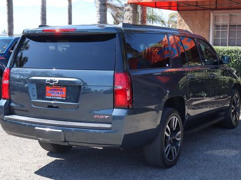 Used 2019 Chevrolet Suburban LT RWD image 9