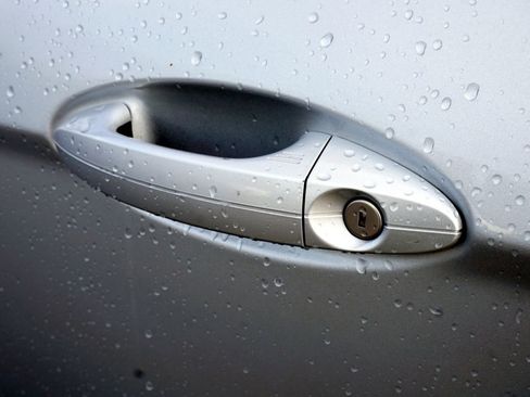 Used 2020 Ford EcoSport SES w/ SES Black Appearance Package image 13