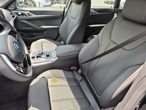 New 2026 BMW i4 eDrive40 w/ Premium Package RWD image 16
