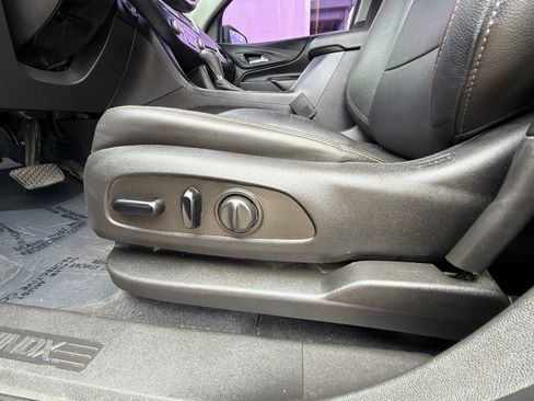 Used 2021 Chevrolet Equinox LT FWD image 35