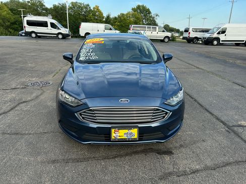 Used 2018 Ford Fusion S FWD image 2