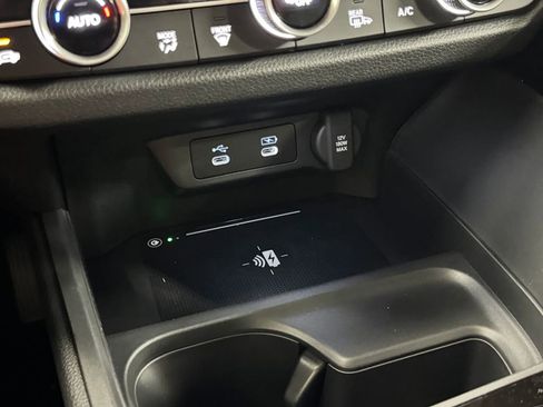 Used 2025 Acura ADX AWD image 27