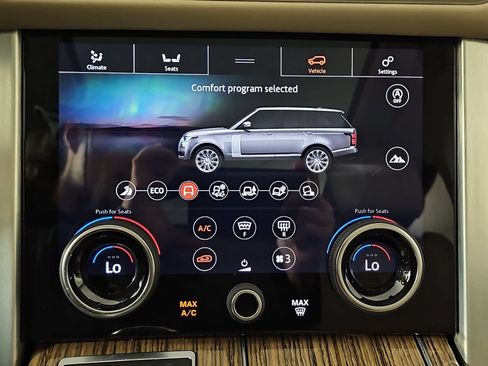 Used 2021 Land Rover Range Rover P525 Westminster Edition AWD/4WD image 24