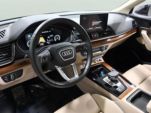Used 2022 Audi Q5 e Premium image 10
