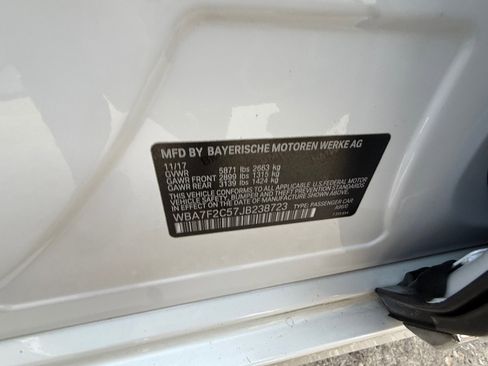 Used 2018 BMW 750i xDrive image 25