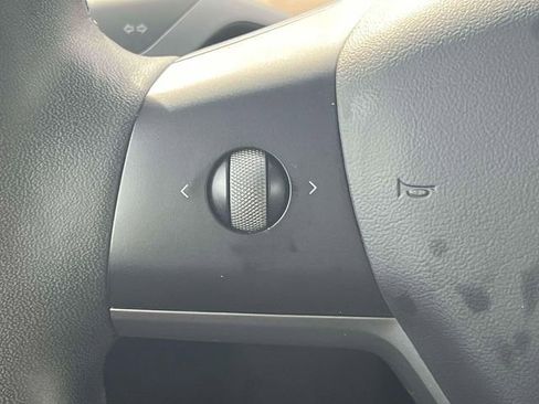 Used 2021 Tesla Model 3 Standard Range Plus RWD image 21