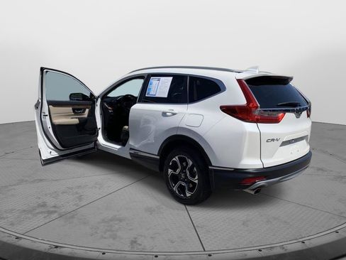 Used 2018 Honda CR-V Touring image 9