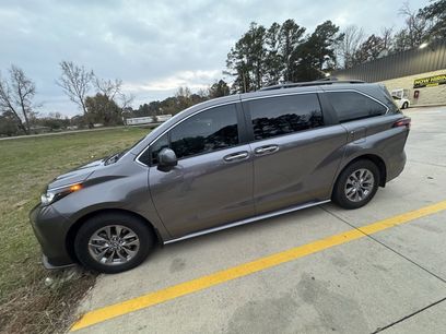 Used 2024 Toyota Sienna XLE