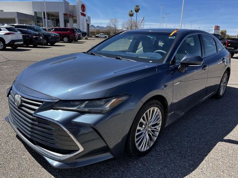 Used 2020 Toyota Avalon Limited w/ Advanced Safety Package image 1