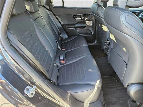 Certified 2025 Mercedes-Benz GLC 300 4MATIC image 21