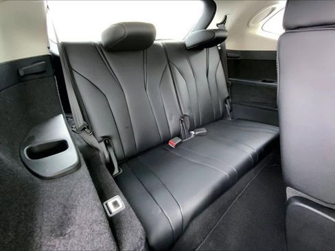 Used 2025 Acura MDX w/Technology Package image 28