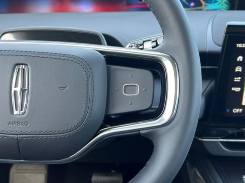 New 2026 Lincoln Nautilus Reserve AWD/4WD image 21