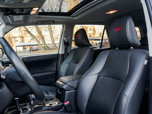 Used 2022 Toyota 4Runner TRD Off-Road Premium image 15