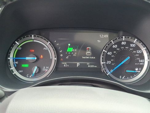 Used 2021 Toyota Highlander XLE image 21