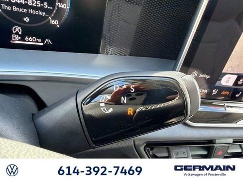 New 2026 Volkswagen Tiguan SE image 27