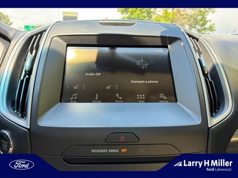 Used 2017 Ford Edge SEL w/ Equipment Group 201A AWD/4WD image 27