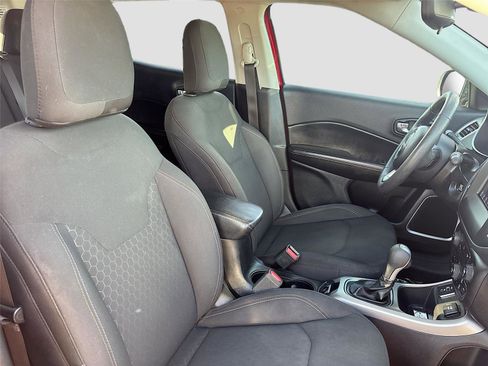 Used 2019 Jeep Compass Sport w/ Tech Group image 28