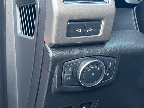 Used 2019 Ford F350 Lariat w/ Lariat Ultimate Package image 30