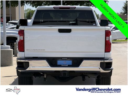 Used 2025 Chevrolet Silverado 2500 W/T w/ WT/CX Safety Package AWD/4WD image 5