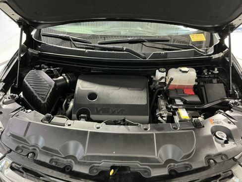 Used 2023 Chevrolet Traverse RS AWD/4WD image 29