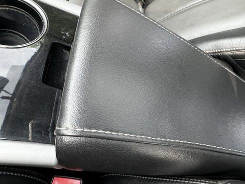 Used 2014 Ford Edge Sport image 39