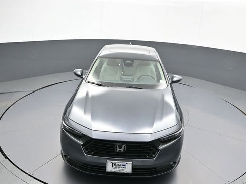 Certified 2024 Honda Accord EX image 35