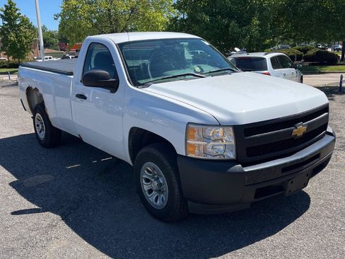 Used 2012 Chevrolet Silverado 1500 W/T AWD/4WD image 3
