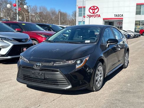 New 2026 Toyota Corolla LE image 3