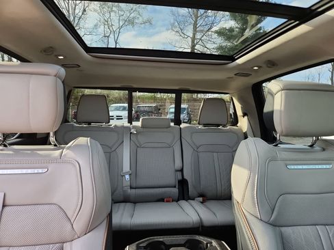 Used 2025 RAM 1500 Tungsten w/ Trailer Tow Group image 25