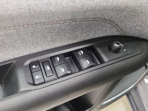 Used 2023 Jeep Compass Latitude AWD/4WD image 23