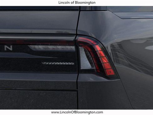 New 2025 Lincoln Navigator L Reserve w/ Jet Appearance Package image 23