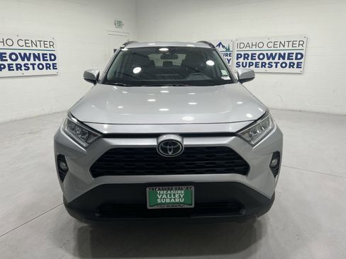 Used 2021 Toyota RAV4 XLE w/ XLE Grade Weather Package AWD/4WD image 3