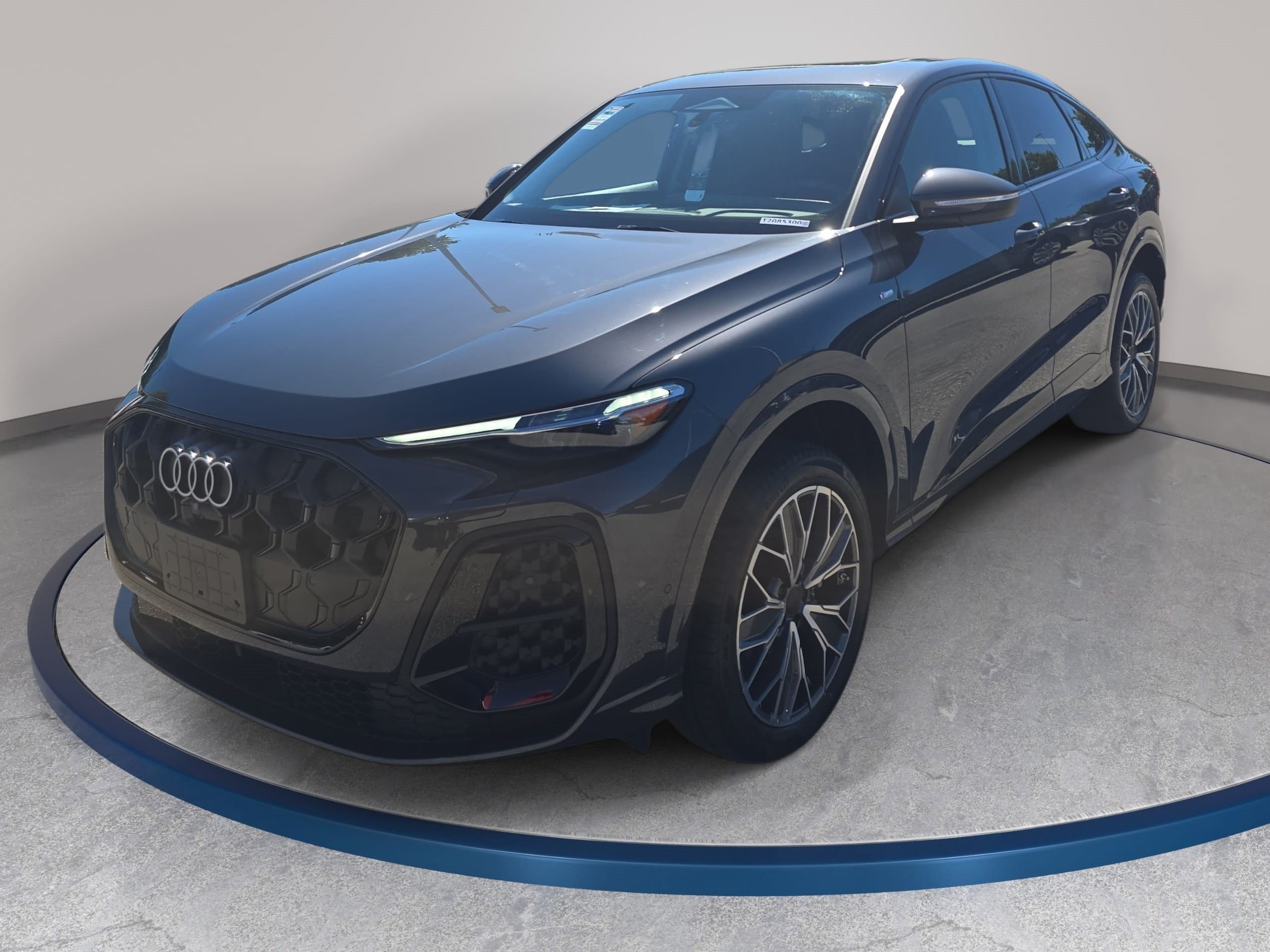 New 2026 Audi Q5 Premium Plus AWD/4WD image 1