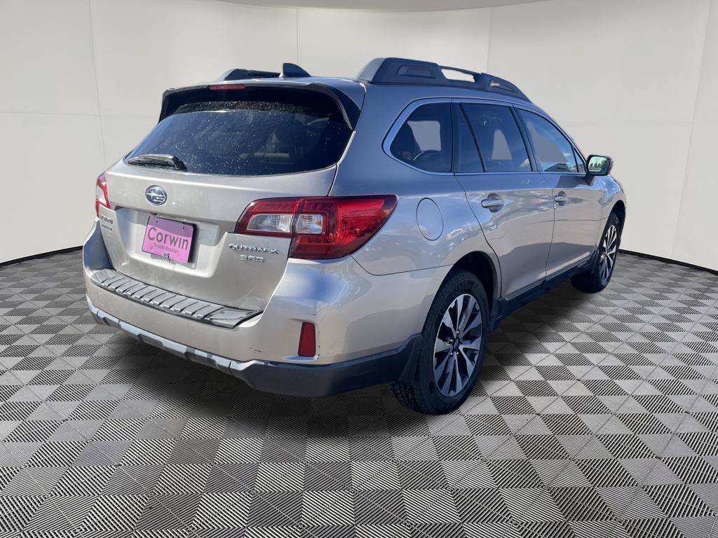 Used 2017 Subaru Outback 3.6R Limited w/ Popular Package #5 AWD/4WD image 8