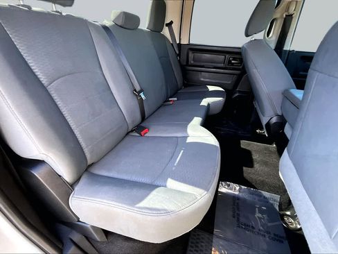 Used 2015 RAM 1500 Express AWD/4WD image 19