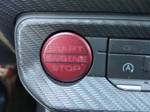 Used 2025 Ford Mustang GT Premium RWD image 28