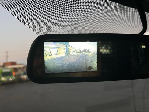 Used 2022 GMC Savana 2500 w/ Driver Convenience Package image 25