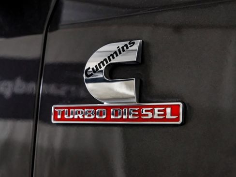 Used 2022 RAM 2500 Limited AWD/4WD image 45