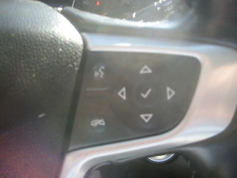 Used 2021 GMC Terrain SLE w/ Driver Convenience Package image 26