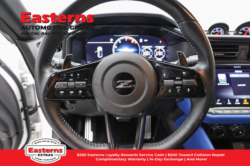 Used 2025 Nissan Z Performance w/ Floor Mat Package RWD image 11