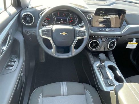 New 2026 Chevrolet Blazer LT w/ Convenience Package image 11