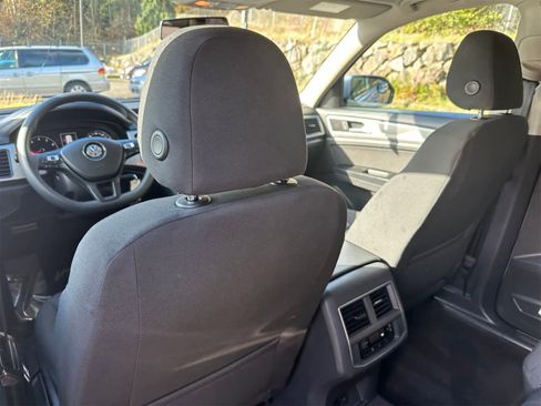 Used 2018 Volkswagen Atlas S image 10