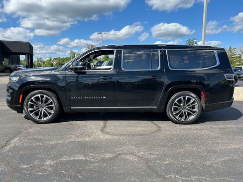 Certified 2023 Jeep Grand Wagoneer L Series III w/ Rear Seat Video Group 1 AWD/4WD image 4