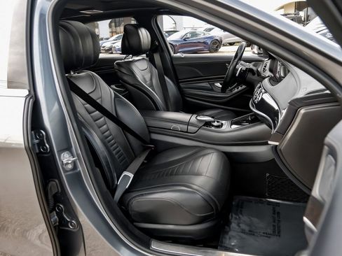 Used 2019 Mercedes-Benz S 560 4MATIC Sedan image 49