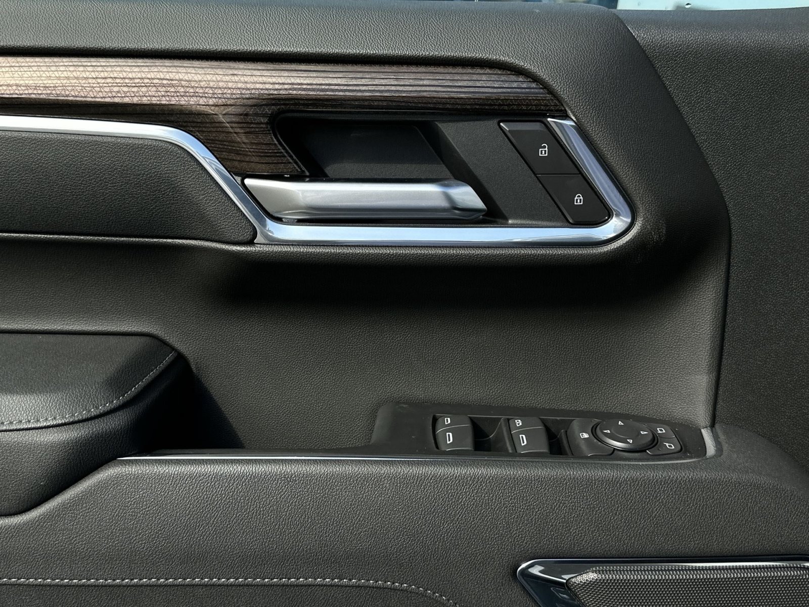 New 2026 Chevrolet Silverado 1500 RST AWD/4WD image 15