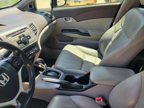 Used 2012 Honda Civic 4dr Sdn L4 CVT w/Leather image 10