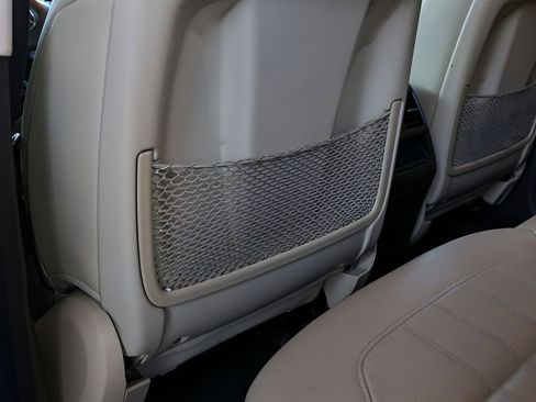 Used 2018 Mercedes-Benz GLE 350 image 52