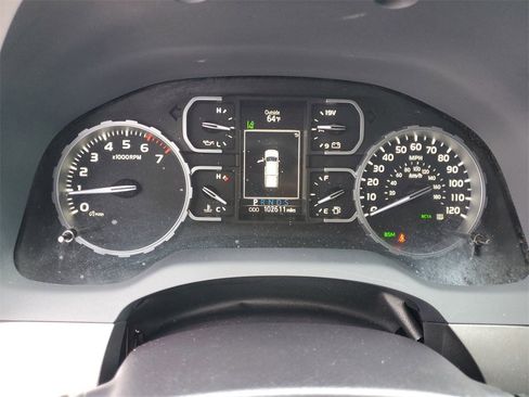 Used 2021 Toyota Tundra SR5 w/ Trail Edition image 29