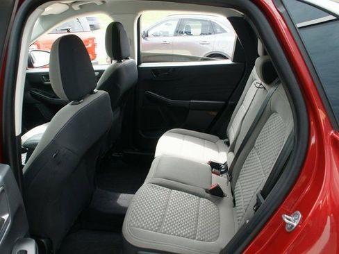 Used 2022 Ford Escape SE w/ Convenience Package image 26